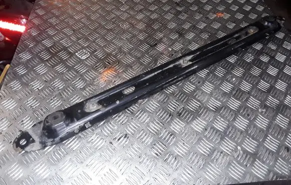 Peugeot 5008 Radiator support slam panel bracket 