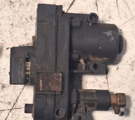 Opel Insignia A Intake manifold valve actuator/motor PPSGFMD65 02890732B1