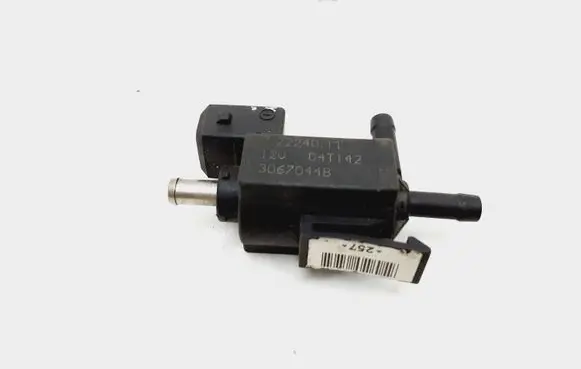 Volvo XC90 Vacuum valve 30670448