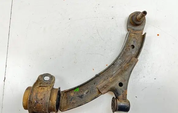 Ford Mustang V Front lower control arm/wishbone