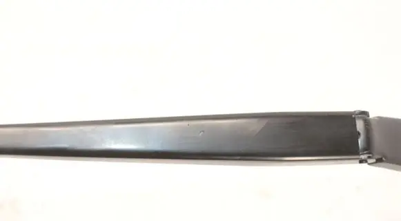 Front wiper blade arm