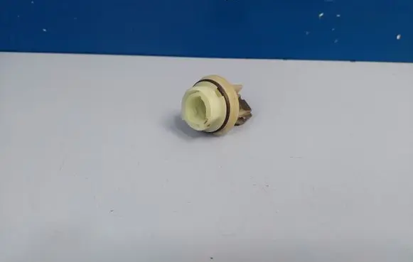 Honda Accord 12 V Socket (front) 236224 PY21W