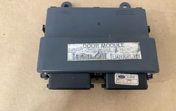 Jaguar XK8 - XKR Door control unit/module LJA2120AG
