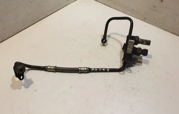 Audi A6 S6 C5 4B Turbo turbocharger oiling pipe/hose 059145771E