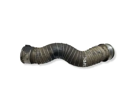 BMW 3 E90 E91 Intercooler hose/pipe 