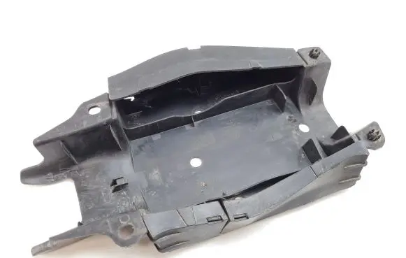 Rear underbody cover/under tray