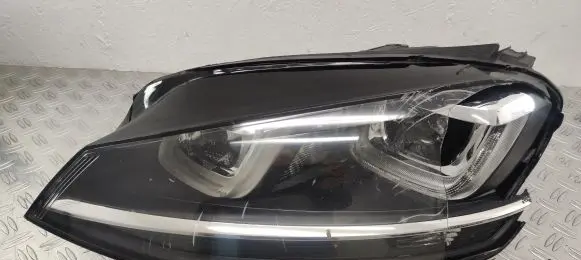 Volkswagen Golf VII Headlight/headlamp 5G1941751