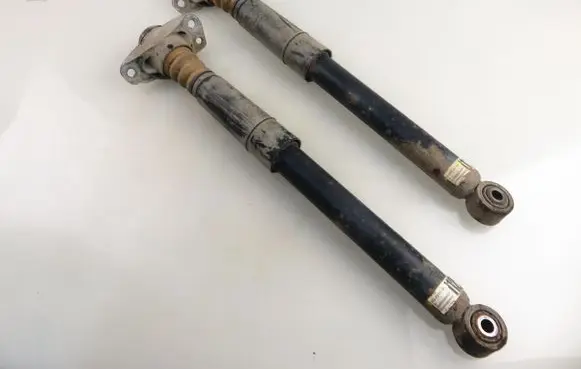 Volkswagen Jetta VI Rear shock absorber/damper 5C0512011AA