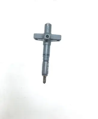 Mitsubishi Pajero Fuel injector 085484410