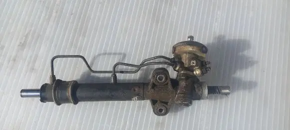 Hyundai Accent Steering rack