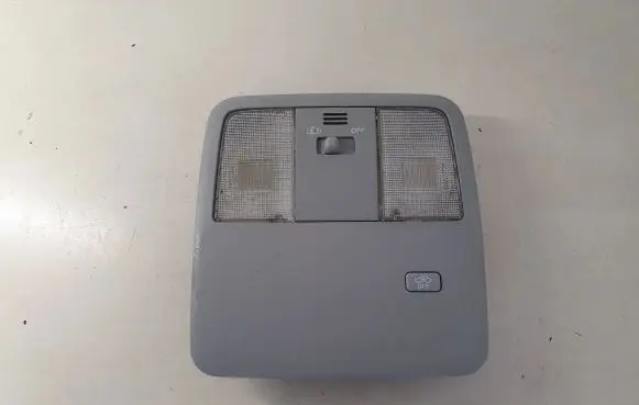 Toyota Avensis T270 Front seat light 8973220030