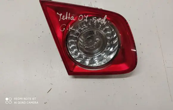 Volkswagen Jetta V Tailgate rear/tail lights 1K5945093 983151