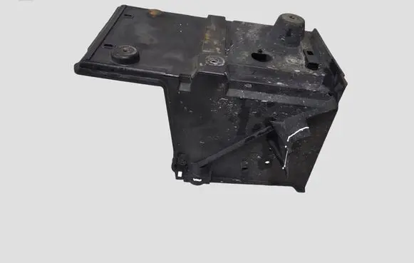 Volvo V50 Battery tray 30667941