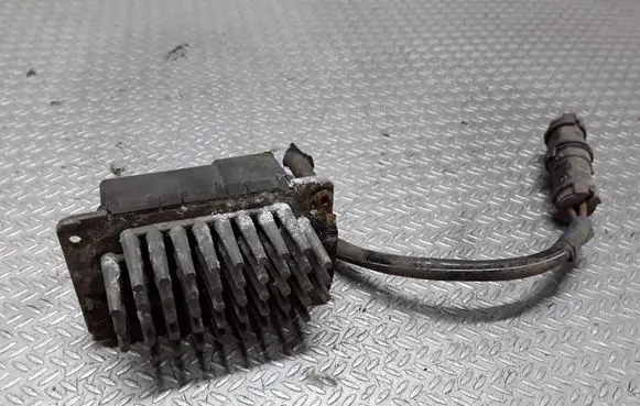Audi A8 S8 D2 4D Heater blower motor/fan resistor 4D0820521A