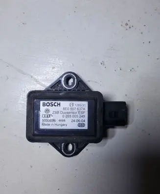 Audi A4 S4 B6 8E 8H ESP acceleration yaw rate sensor 8E0907637