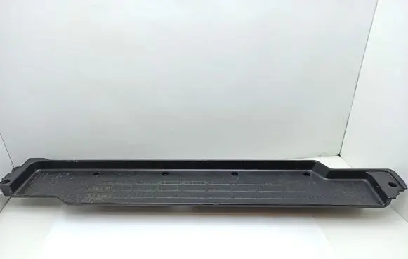 Volkswagen Crafter Rear sill trim cover 7C0863725A 7C0863725B