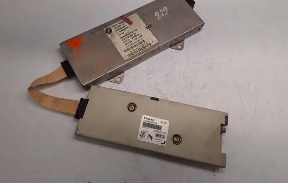 BMW 7 E65 E66 Aerial antenna amplifier 65206945231 6903458 65256903458