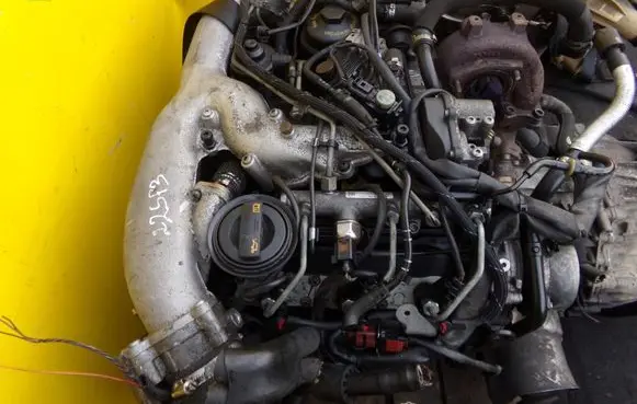 Audi A6 S6 C6 4F Air conditioning (A/C) compressor (pump) 4F0260805AJ