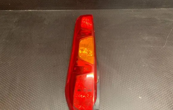 Nissan X-Trail T31 Rear/tail lights 22063929