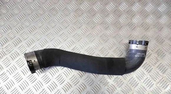 Intercooler hose/pipe