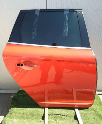 Volvo XC60 Rear door 31335543