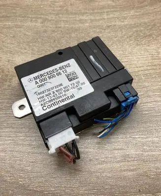 Mercedes-Benz C W205 Fuel injection pump control unit/module A0009006612 A2C90180510