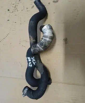 Volvo XC60 Oil cooling pipe 30757649