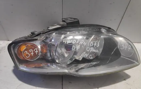 Audi A4 S4 B7 8E 8H Headlight/headlamp 0301219602