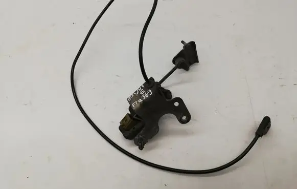 Rear air suspension level height sensor