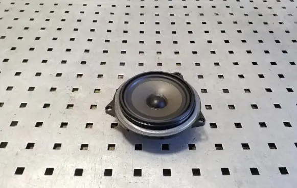 BMW X1 E84 Front door speaker 65139143232 9143232