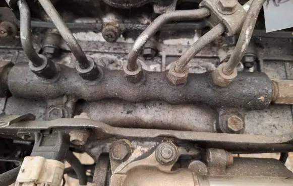 Toyota Avensis T250 Fuel main line pipe