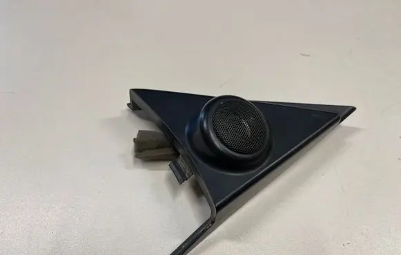 KIA Sorento Front door high frequency speaker 963503E500 01963503E500