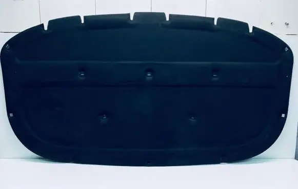 Engine bonnet/hood sound/heat insulation