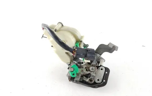 KIA Sorento Front door lock