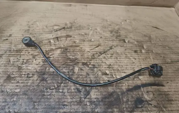 Detonation knock sensor