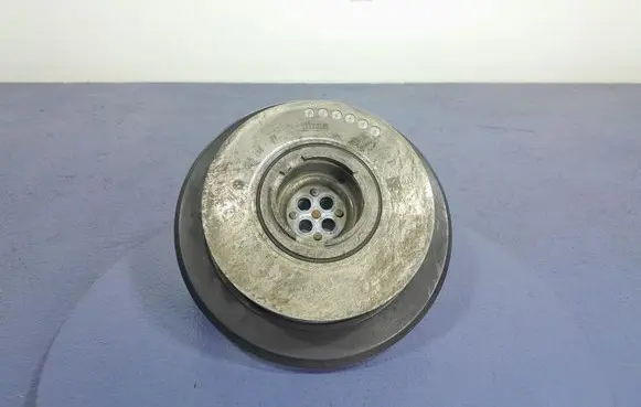 BMW 7 G11 G12 Crankshaft pulley 8598280