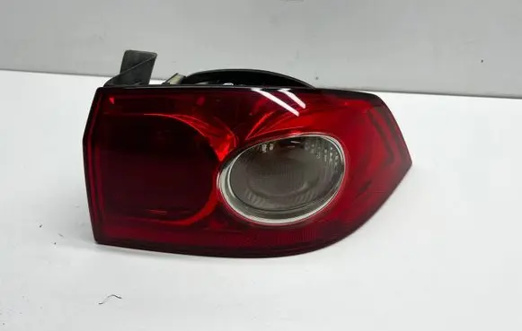Renault Laguna II Rear/tail lights B74PH2