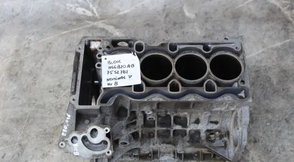 BMW 3 E90 E91 Engine block 