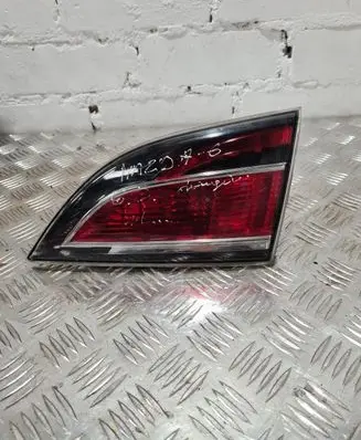 Mazda 6 Tailgate rear/tail lights