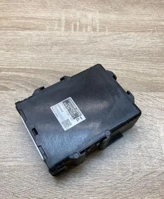 Toyota Prius (XW30) Gearbox control unit/module 8953576011 0791005780