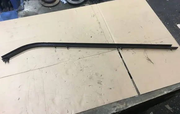 Mercedes-Benz Vito Viano W447 Sliding door upper top rail A6397660200