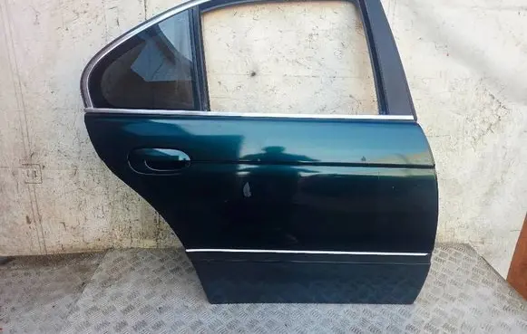 BMW 5 E39 Rear door 