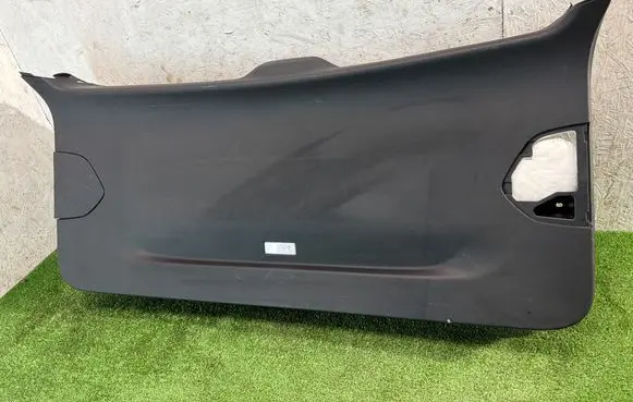 BMW iX3 Tailgate/boot lid cover trim 7403755