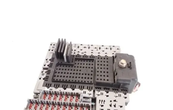 Volvo XC70 Fuse module 0955734