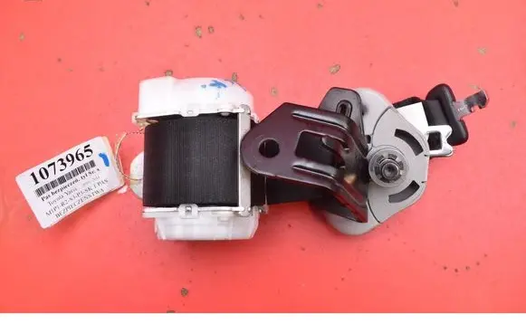Toyota Yaris Front seatbelt 7G5190