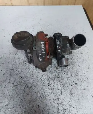 Toyota Avensis T250 Turbo 172010R020A 0501250010