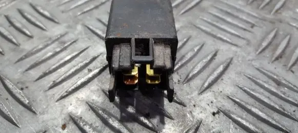Hyundai H-100 Other relay 9522021000 95220-21000