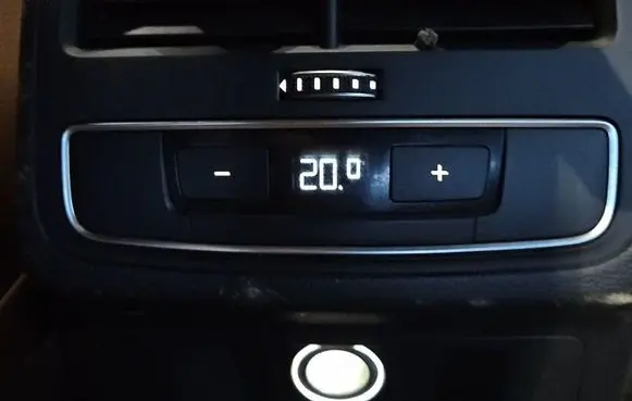 Audi A4 S4 B9 8W Climate control/heater control trim 8W0919158 IMPRK1548873
