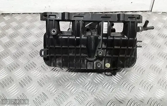 Hyundai i30 Intake manifold 