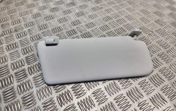 Mercedes-Benz B W245 Sun visor A1698100110